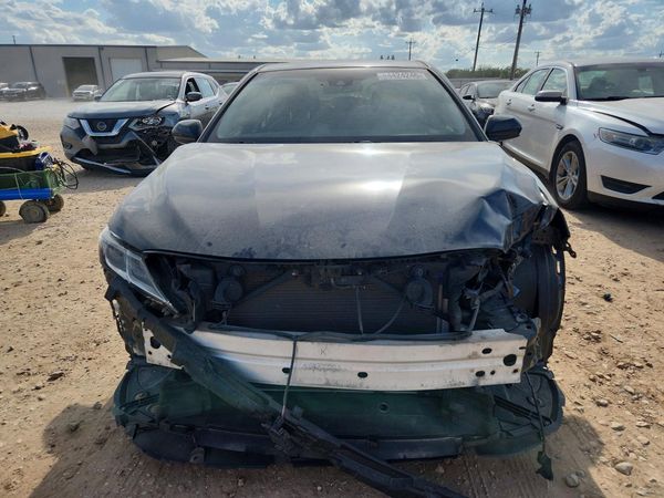 2018 TOYOTA CAMRY LE/SE/XLE/XSE