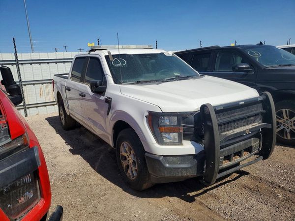 2023 FORD F150 SuperCrew-Police — Passenger 3/4