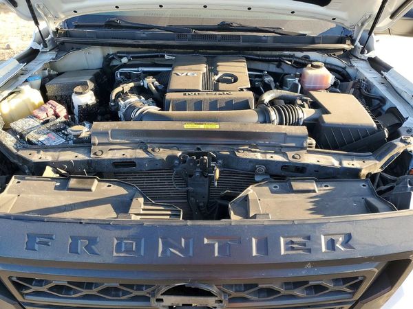2022 NISSAN FRONTIER Crew Cab