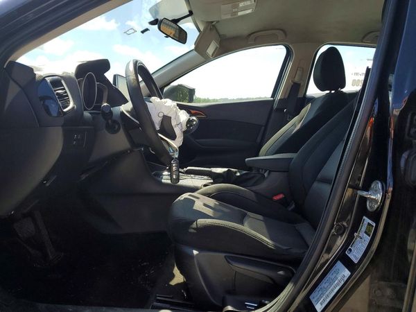2016 MAZDA 3 Sport/GX