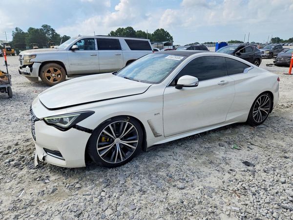 2017 INFINITI Q60