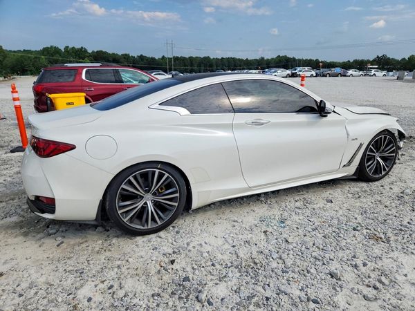 2017 INFINITI Q60