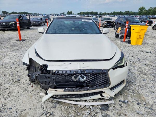2017 INFINITI Q60