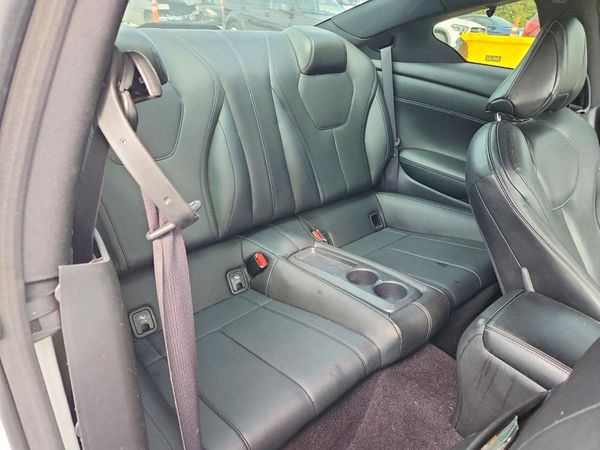 2017 INFINITI Q60