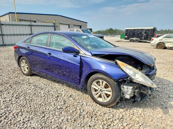 2013 HYUNDAI SONATA GLS/ GLS Popular