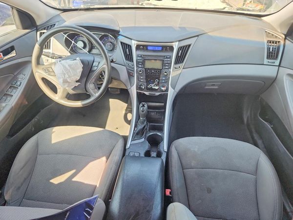 2013 HYUNDAI SONATA GLS/ GLS Popular