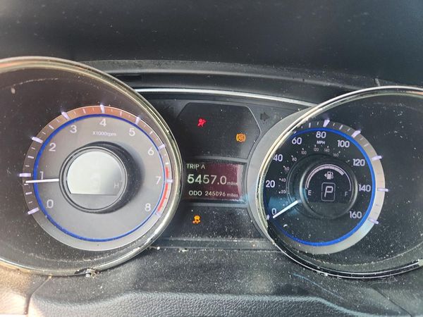 2013 HYUNDAI SONATA GLS/ GLS Popular