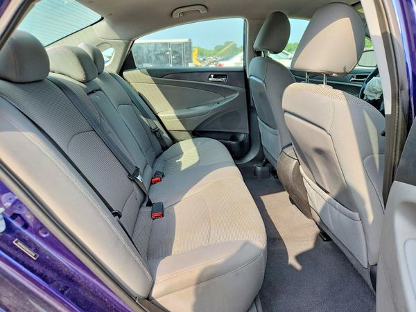 2013 HYUNDAI SONATA GLS/ GLS Popular