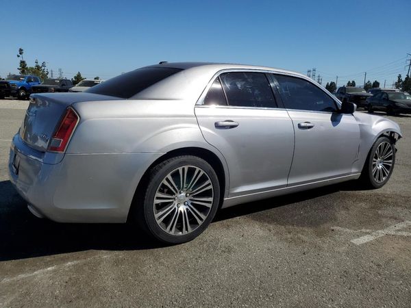 2014 CHRYSLER 300