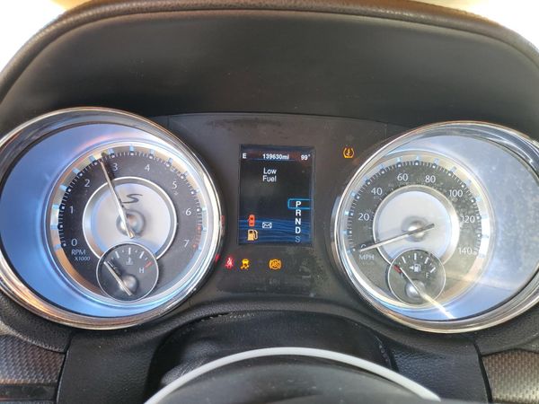 2014 CHRYSLER 300