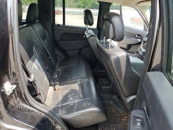 2012 JEEP LIBERTY Sport