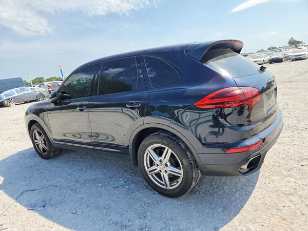 2016 PORSCHE CAYENNE