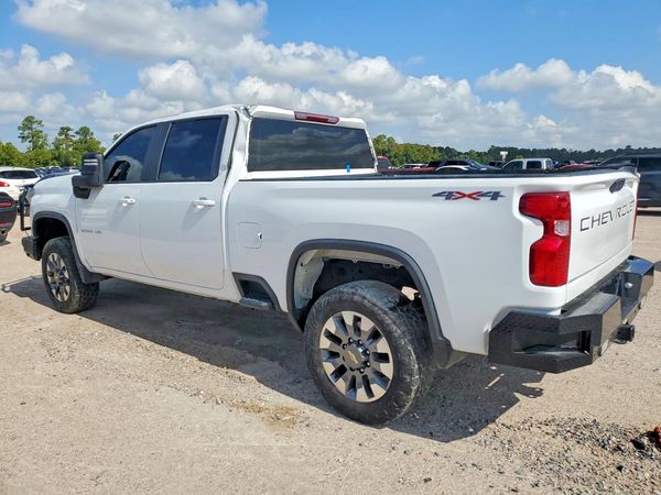 2024 CHEVROLET SILVERADO LT