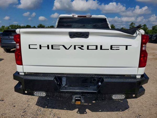 2024 CHEVROLET SILVERADO LT