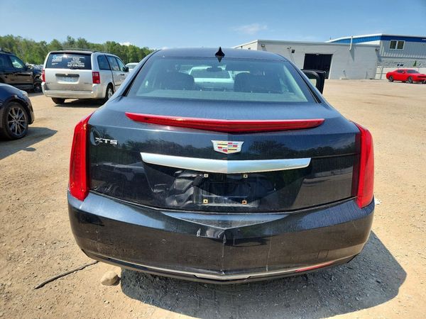 2016 CADILLAC XTS Livery (W20)