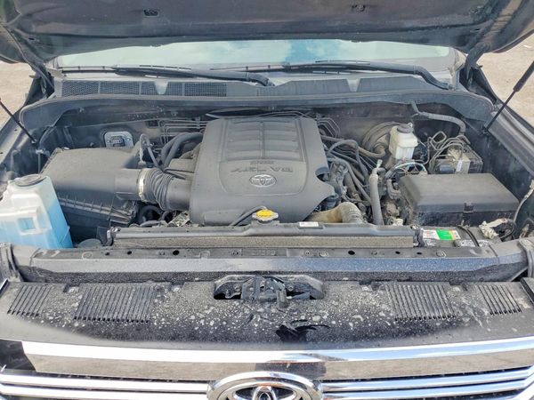 2016 TOYOTA TUNDRA SR5