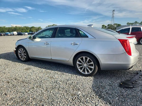 2017 CADILLAC XTS Luxury