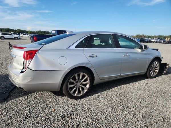 2017 CADILLAC XTS Luxury