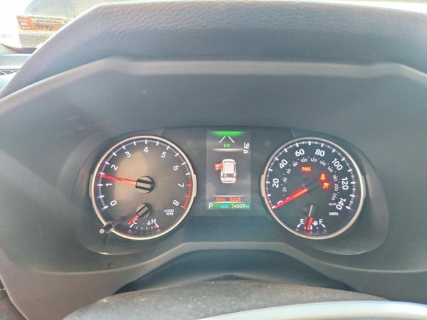 2019 TOYOTA RAV4 LE