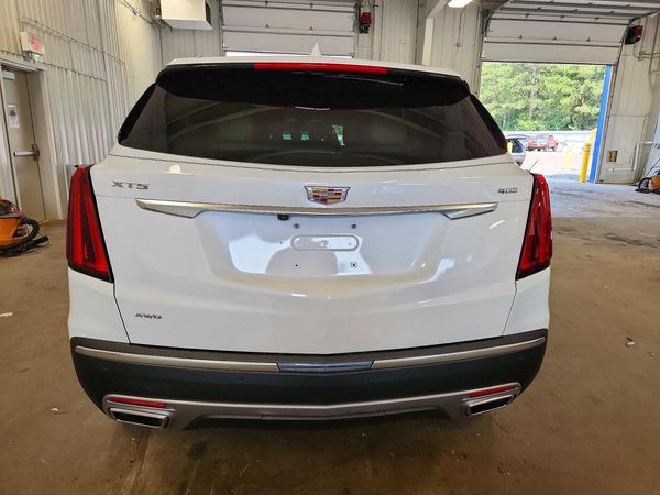 2021 CADILLAC XT5 Premium Luxury