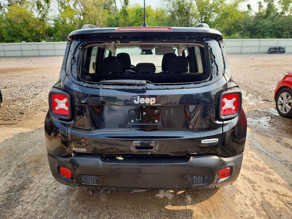 2018 JEEP RENEGADE LATITUDE 4X2