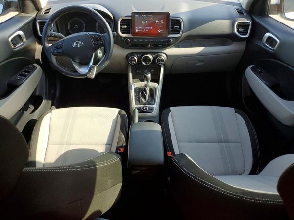 2021 HYUNDAI VENUE