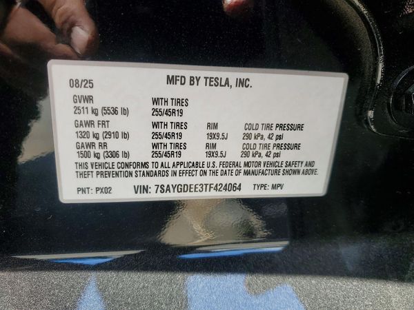 2026 TESLA MODEL Y