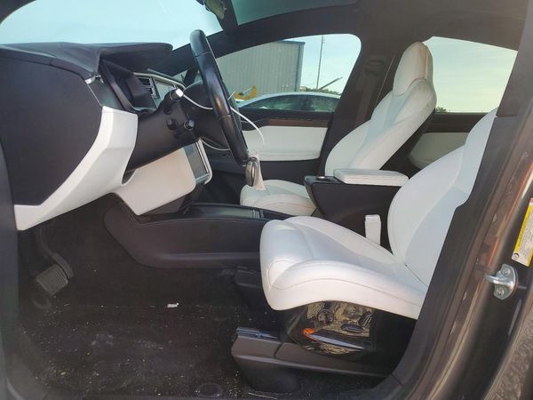 2017 TESLA MODEL X