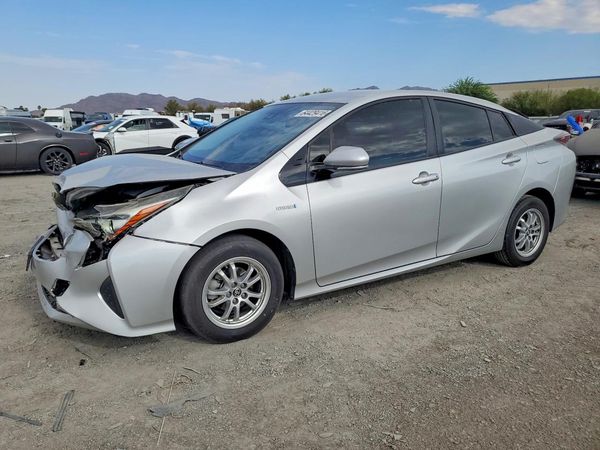 2017 TOYOTA PRIUS