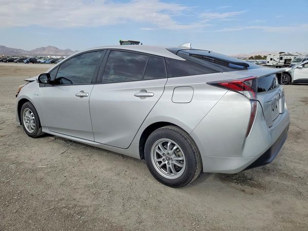 2017 TOYOTA PRIUS