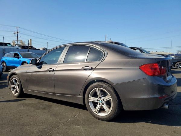2015 BMW 320 320i