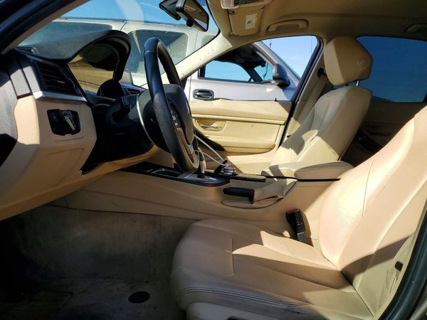 2015 BMW 320 320i