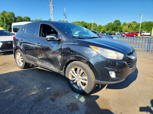 2012 HYUNDAI TUCSON GLS