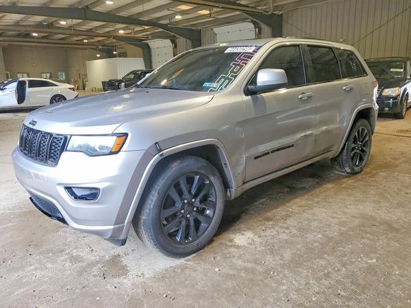 2019 JEEP GRAND CHEROKEE LAREDO 4X4