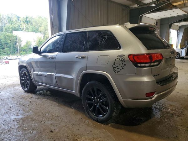 2019 JEEP GRAND CHEROKEE LAREDO 4X4