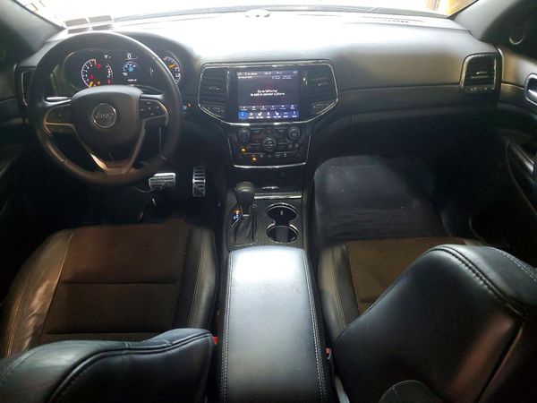 2019 JEEP GRAND CHEROKEE LAREDO 4X4