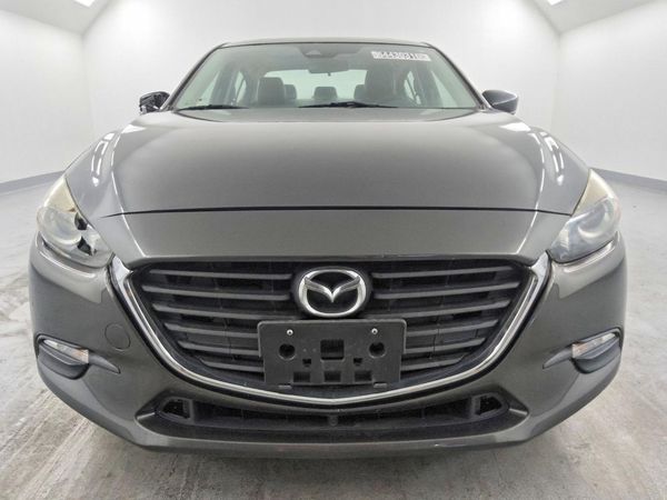 2018 MAZDA 3 Touring