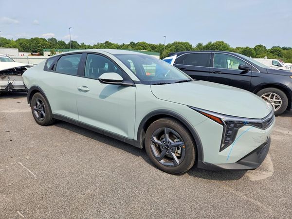 2026 KIA K4 LX, LXS