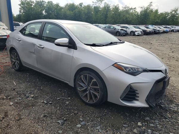 2017 TOYOTA COROLLA — Passenger 3/4