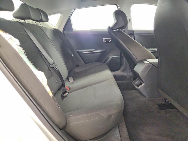 2026 KIA K4 LX, LXS