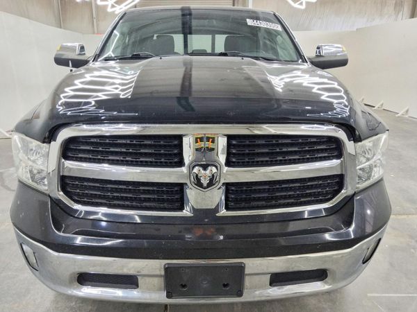 2013 RAM 1500 SLT