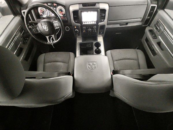 2013 RAM 1500 SLT