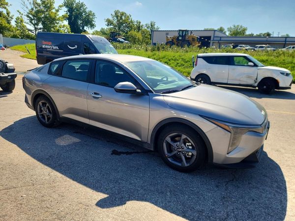 2026 KIA K4 LX, LXS