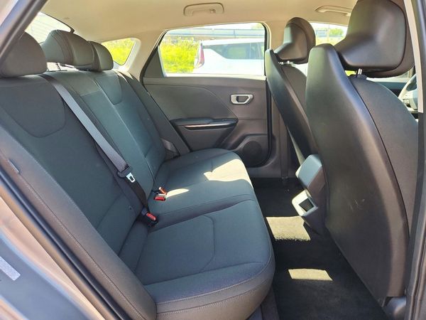 2026 KIA K4 LX, LXS