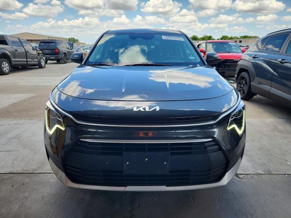 2026 KIA NIRO LX
