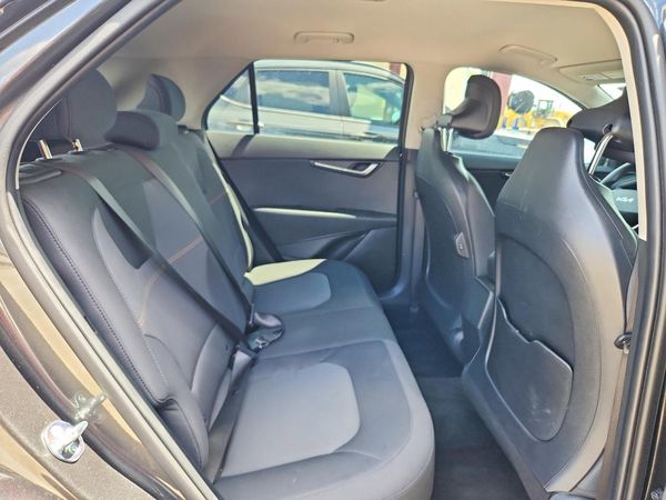 2026 KIA NIRO LX
