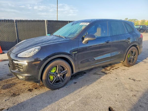 2016 PORSCHE CAYENNE E-Hybrid