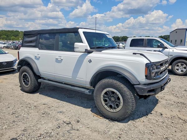 2021 FORD BRONCO
