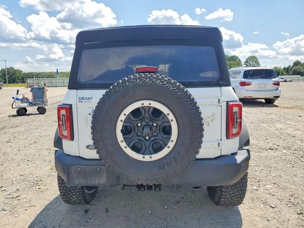 2021 FORD BRONCO