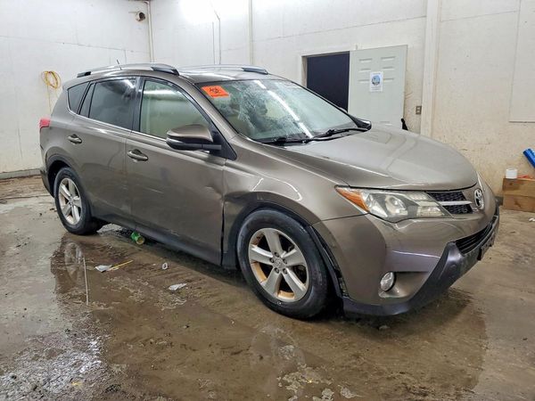 2013 TOYOTA RAV4 Sports — Passenger 3/4